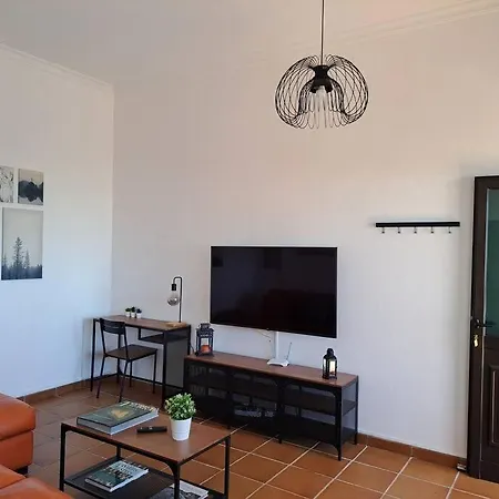 Valentina Apartment Tias